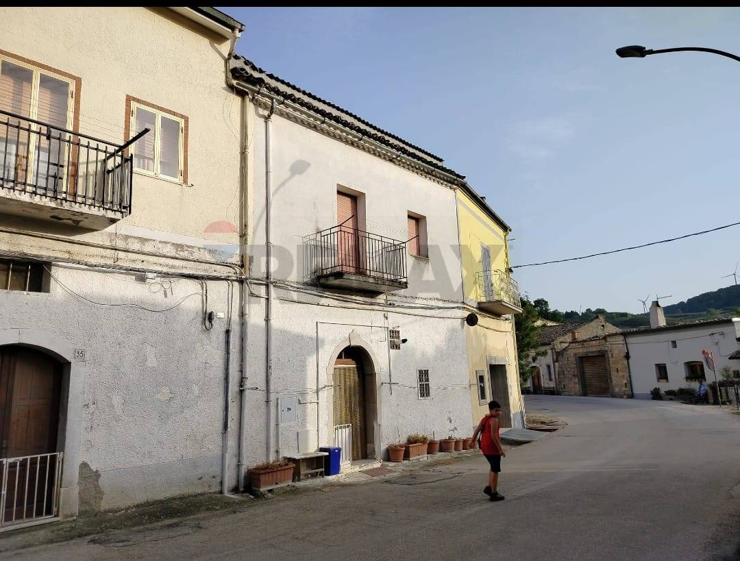 Appartamento in vendita a Orsara di Puglia - foto 9