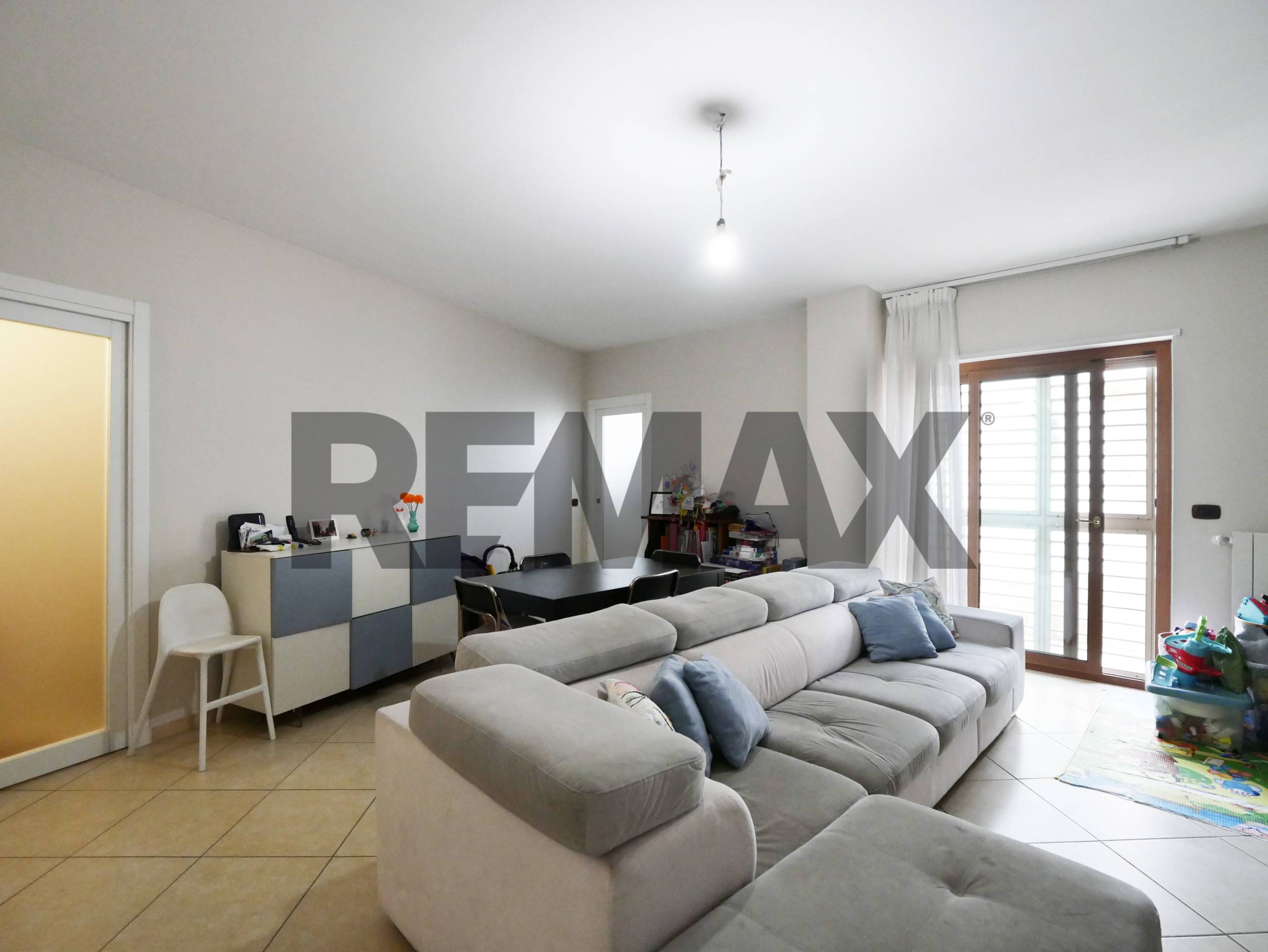 Villa a schiera Adelfia