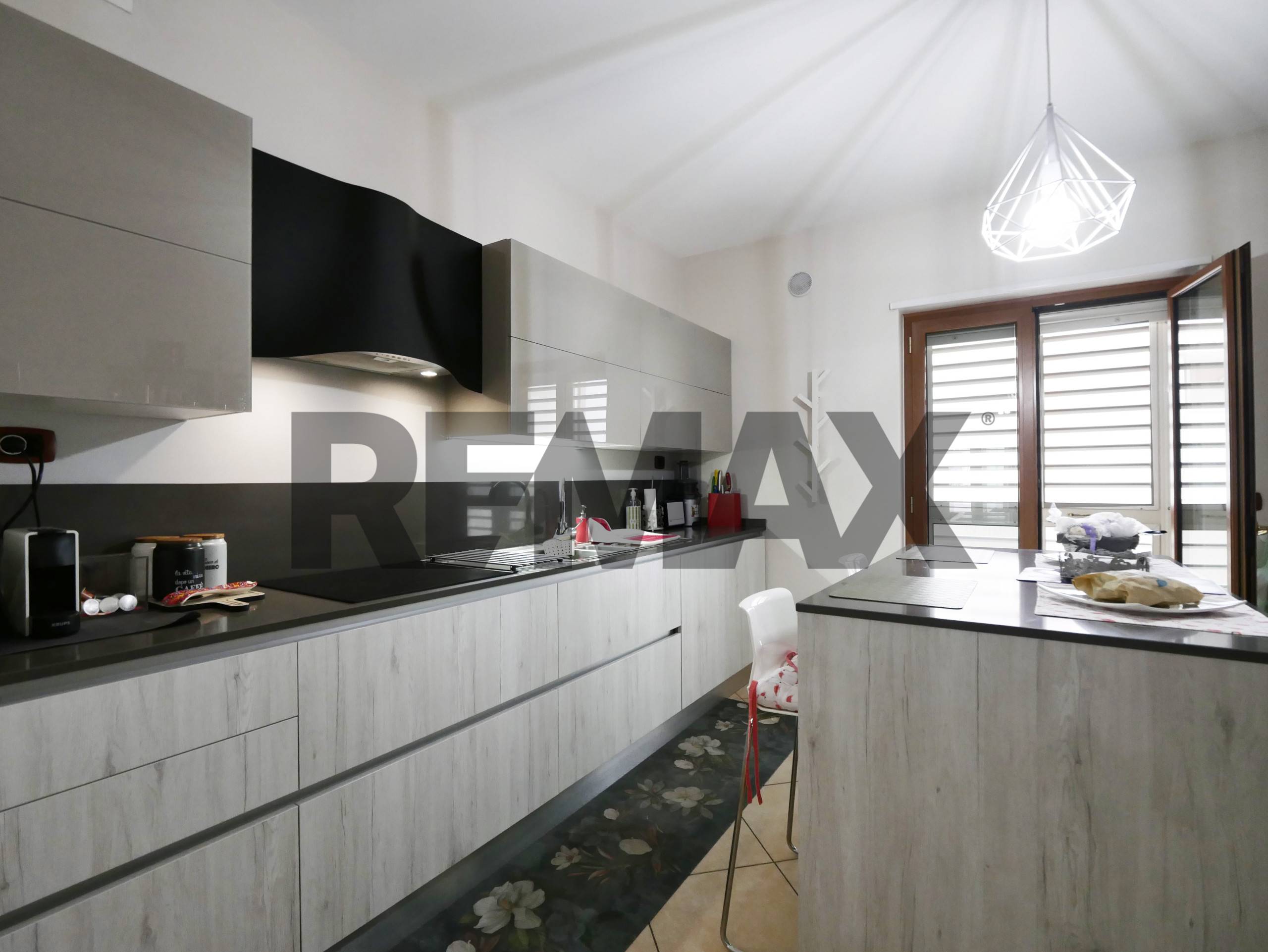 Villa a schiera Adelfia