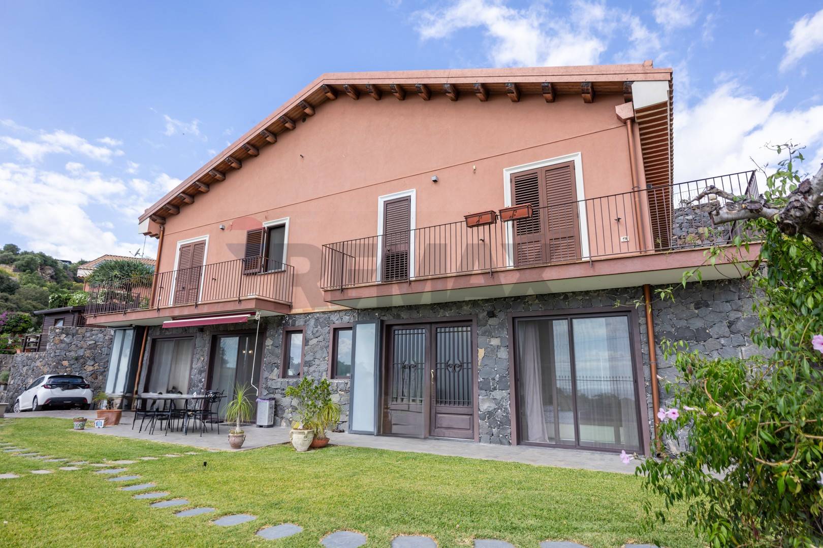Villa in vendita a Piedimonte Etneo - foto 2