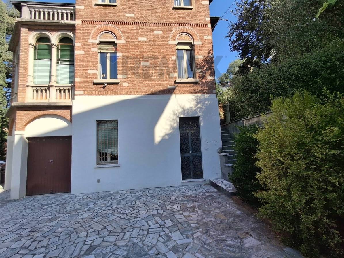 Villa in vendita a Brescia, Panoramica, po... - foto 2