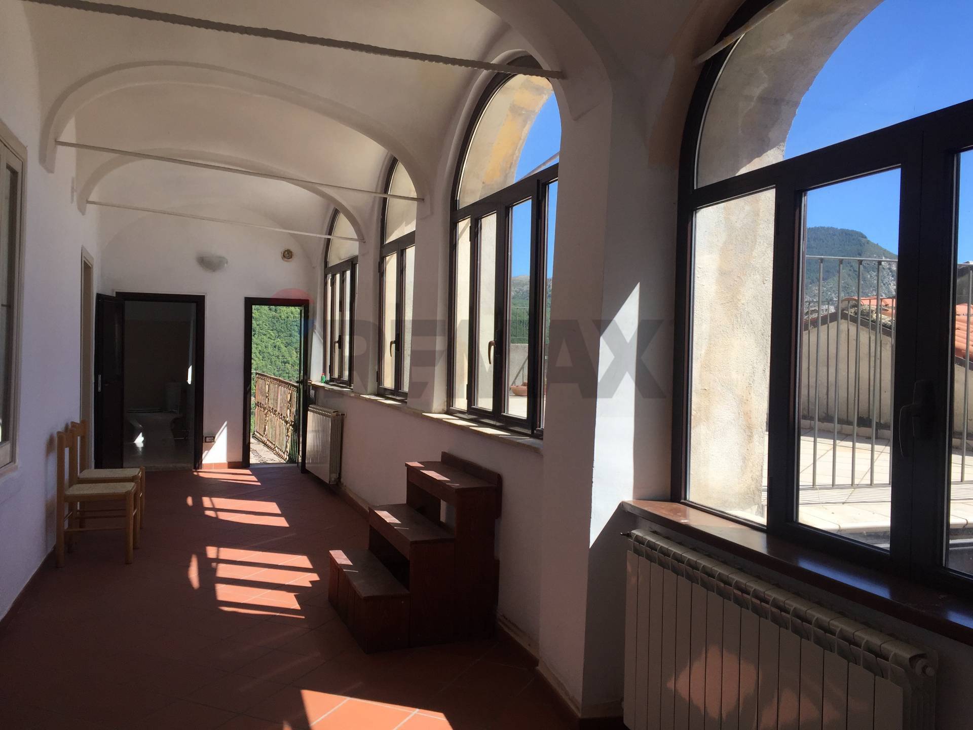 Casa Indipendente in vendita a Castel San Vincenzo - foto 9