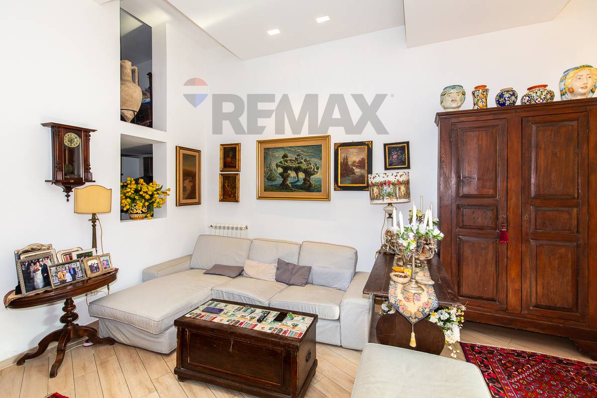 Casa Indipendente in vendita a Aci Bonacco... - foto 9