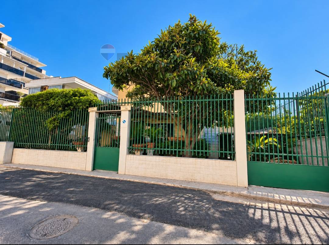 Villa Bari