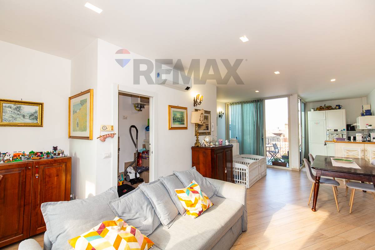 Casa Indipendente in vendita a Aci Bonaccorsi - foto 2