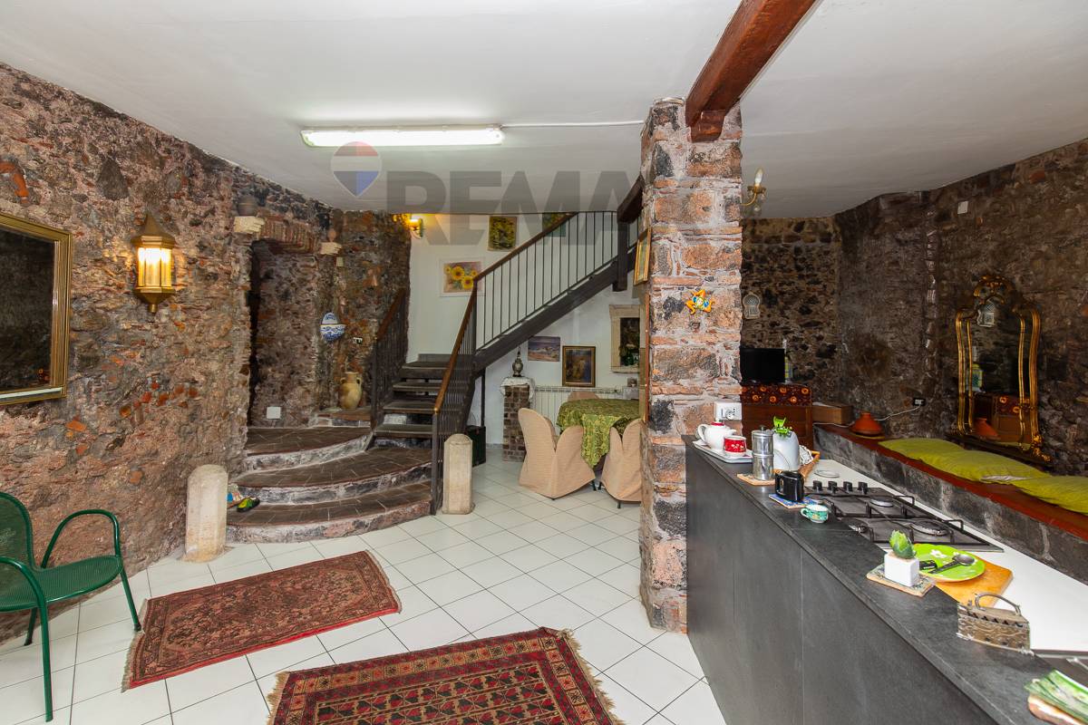 Appartamento in vendita a Catania, Centro storico, porto - foto 2