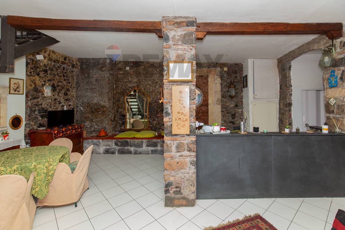 Appartamento in vendita a Catania, Centro storico, porto - foto 4