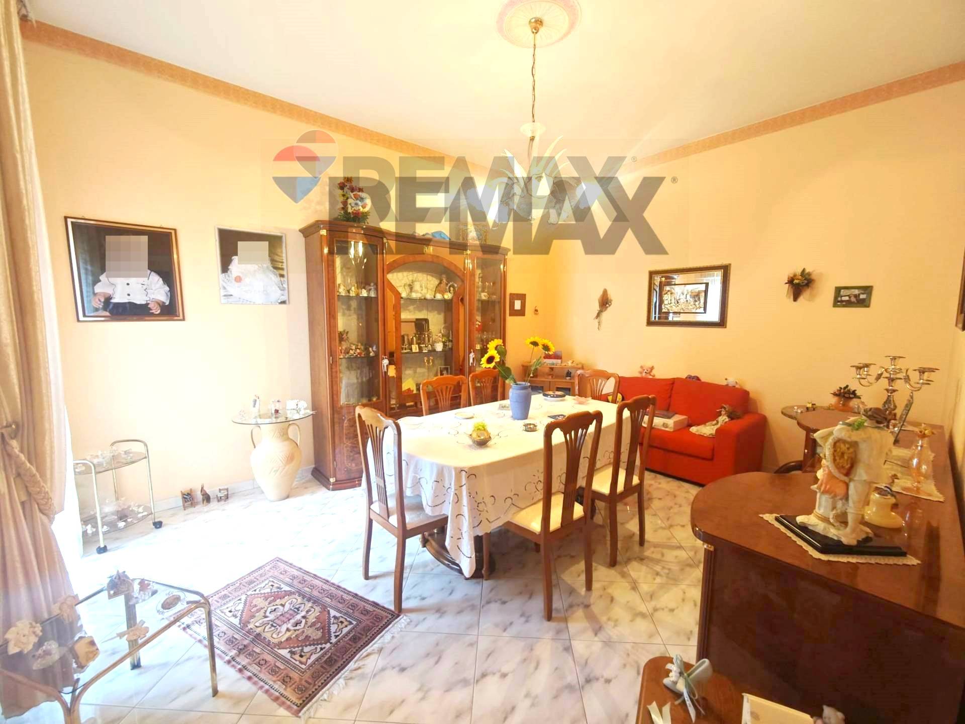 Casa Indipendente in vendita a Catania, Ferrarotto, palestro, calcare - foto 1