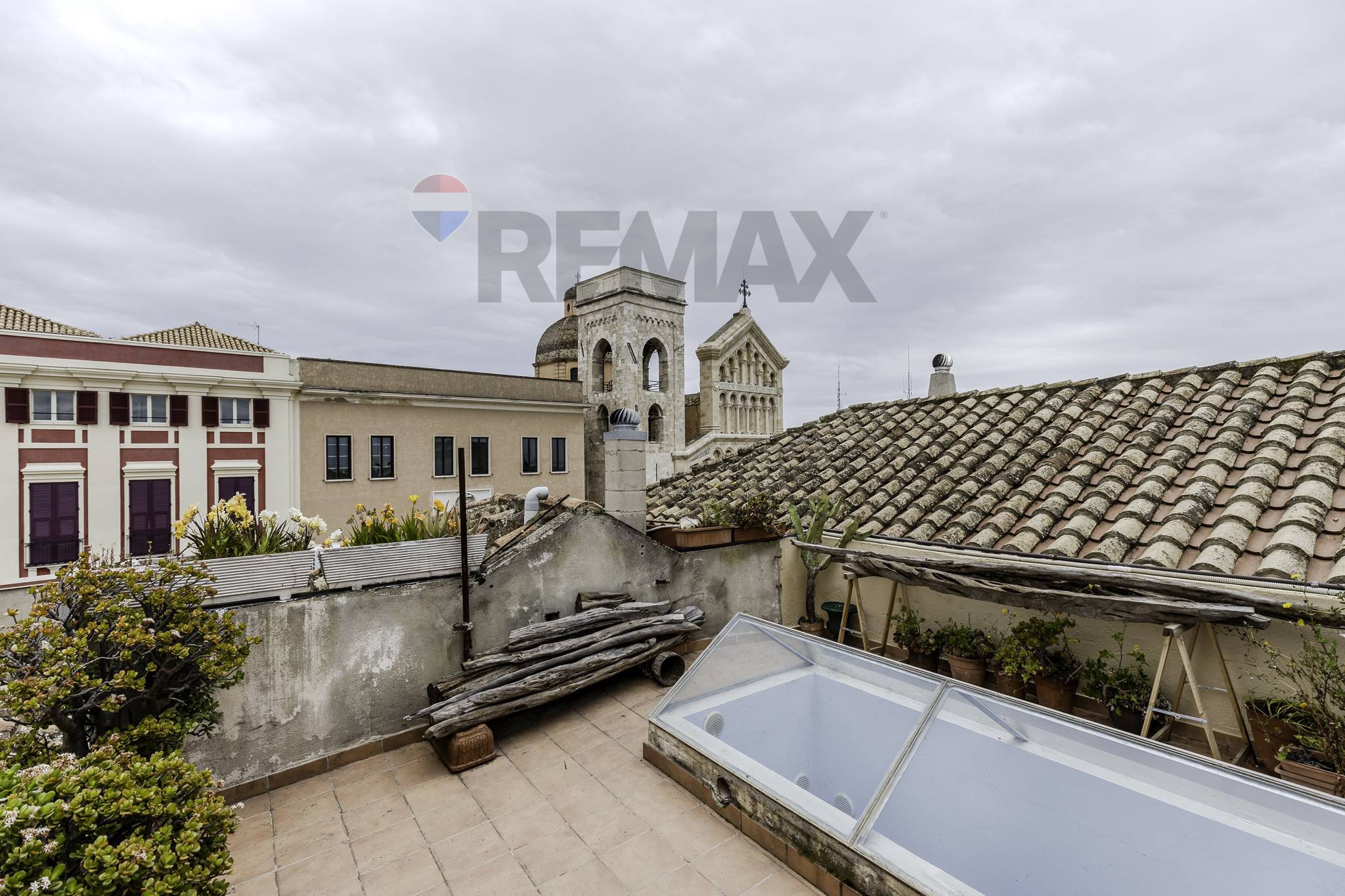 Appartamento in vendita a Cagliari, Centro - foto 2