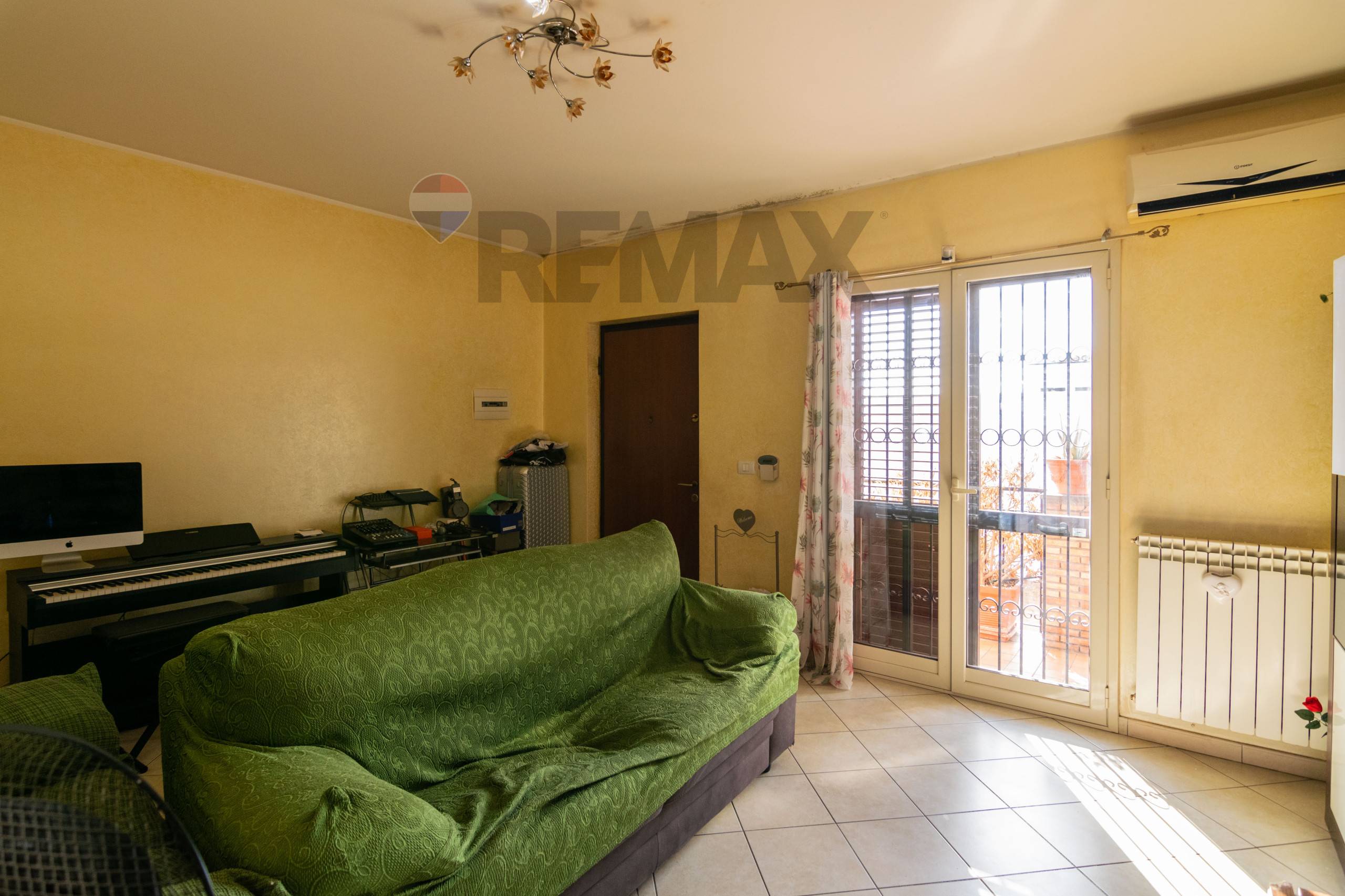 Appartamento in vendita a San Pietro Clare... - foto 2