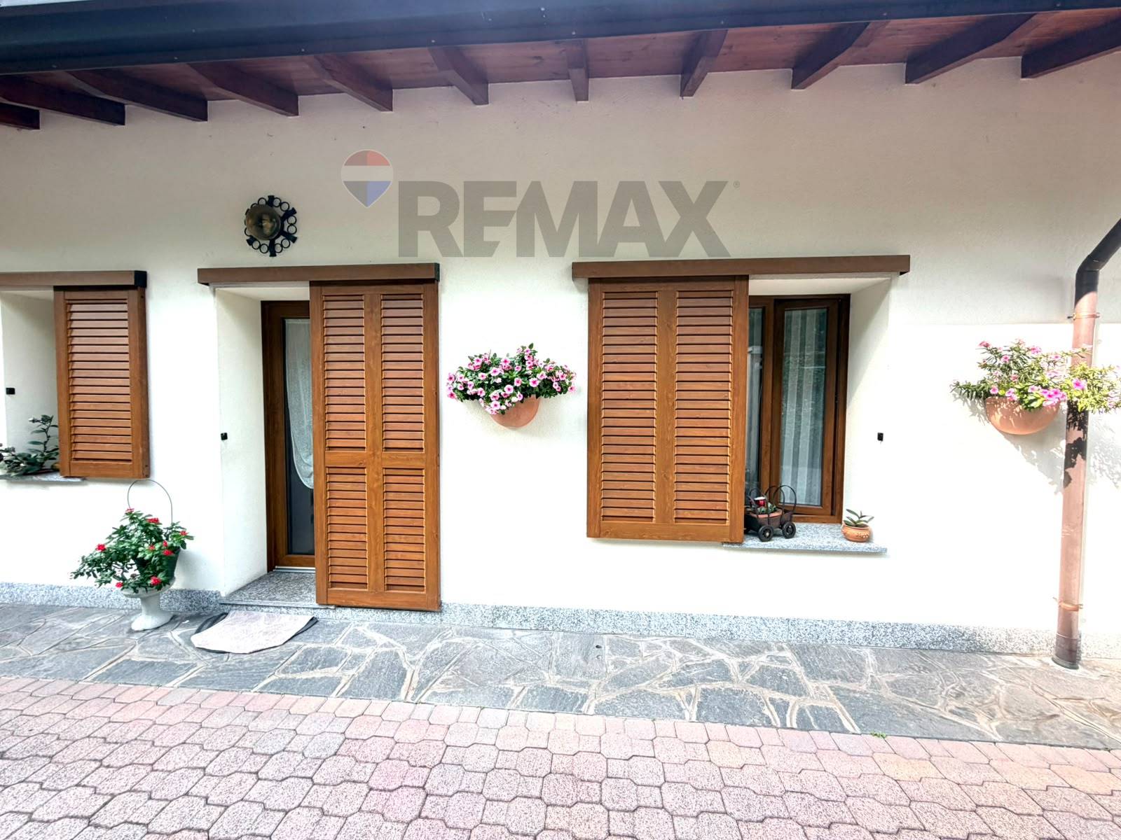 Villa in vendita a Castelveccana - foto 8