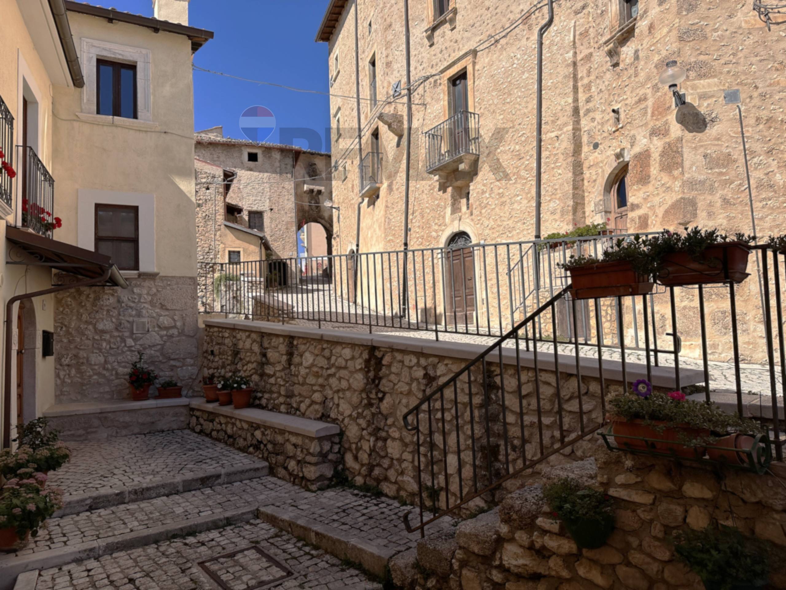 Appartamento in vendita a Santo Stefano di Sessanio - foto 3