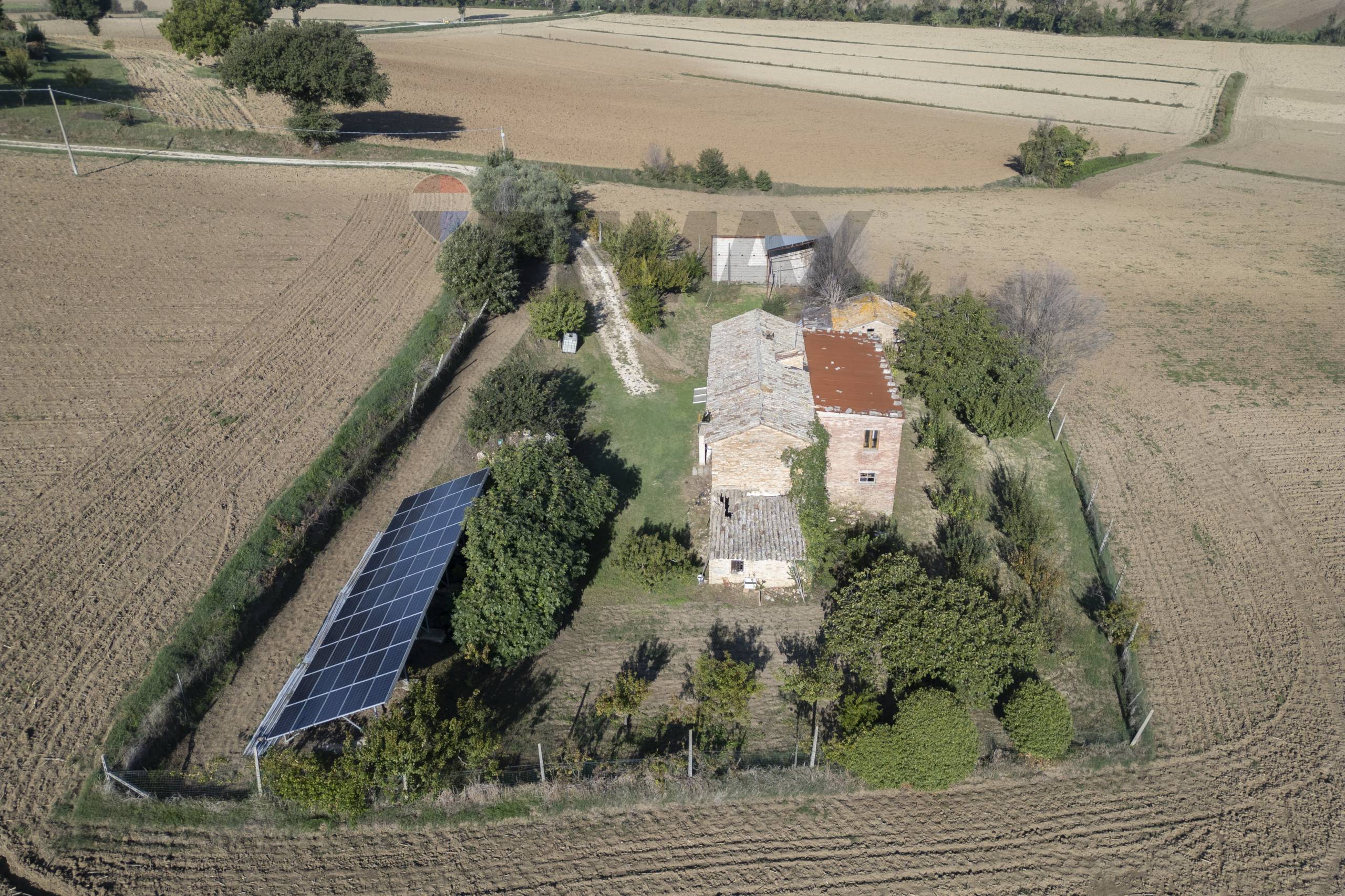Rustico/Casale in vendita a Recanati - foto 3
