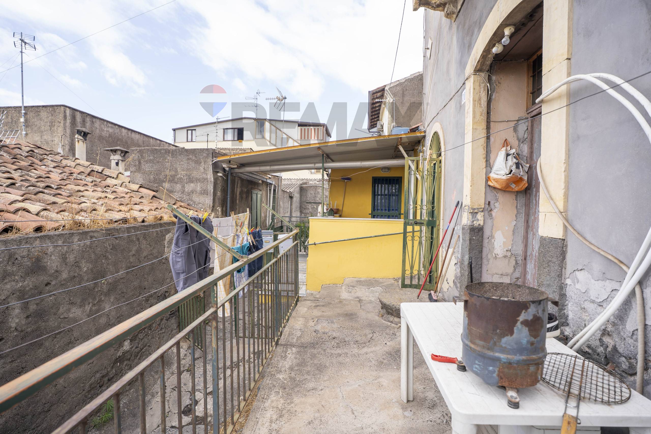 Casa Indipendente in vendita a Catania, Ferrarotto, palestro, calcare - foto 3