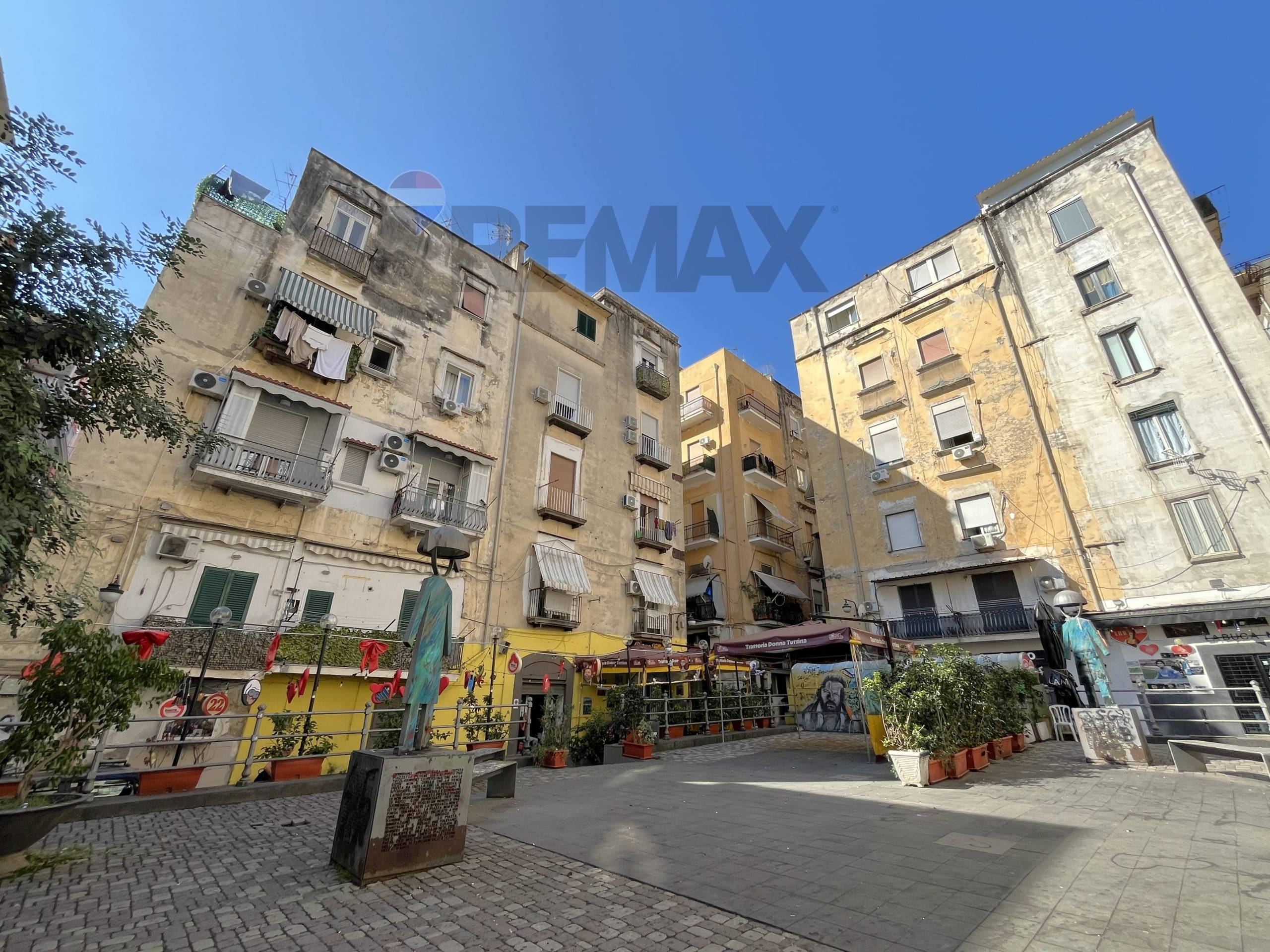 Appartamento in vendita a Napoli, Centro - foto 1