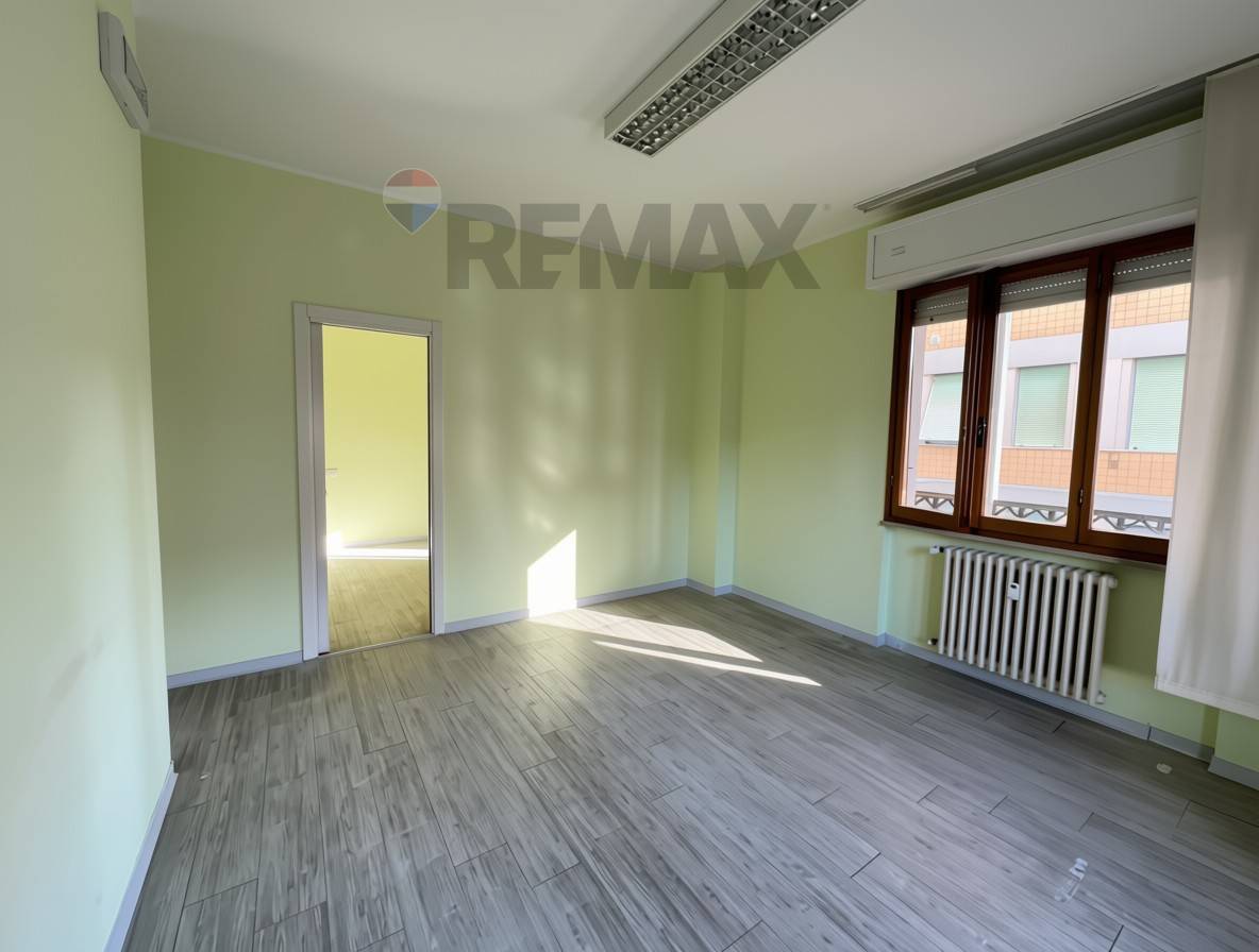 Ufficio in vendita a Falconara Marittima - foto 5