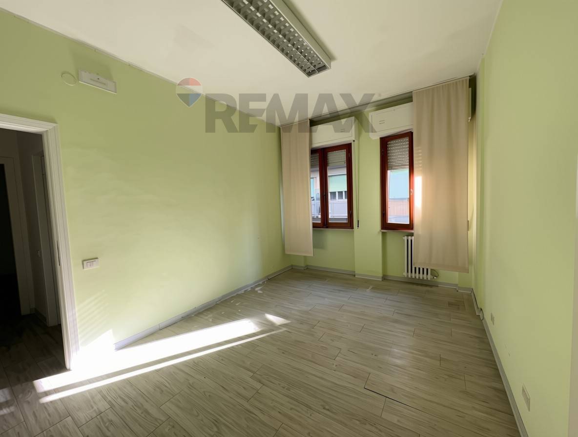 Ufficio in vendita a Falconara Marittima - foto 7
