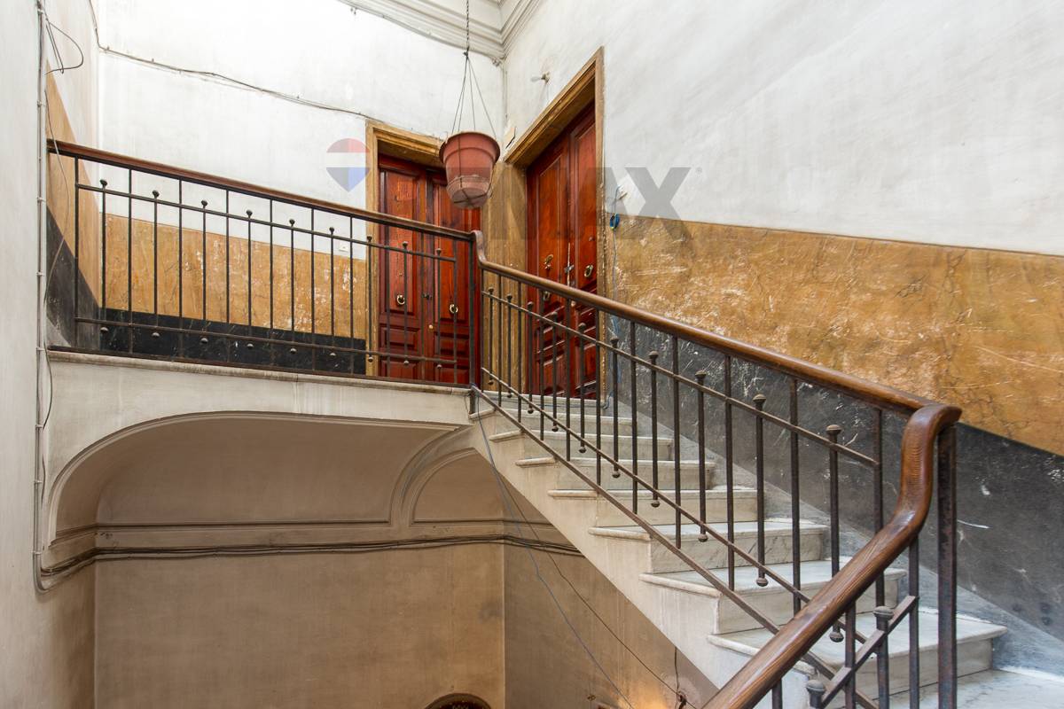 Appartamento in vendita a Catania, Centro storico, porto - foto 5