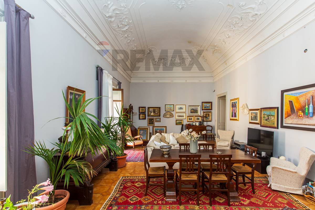 Appartamento in vendita a Catania, Centro storico, porto - foto 9