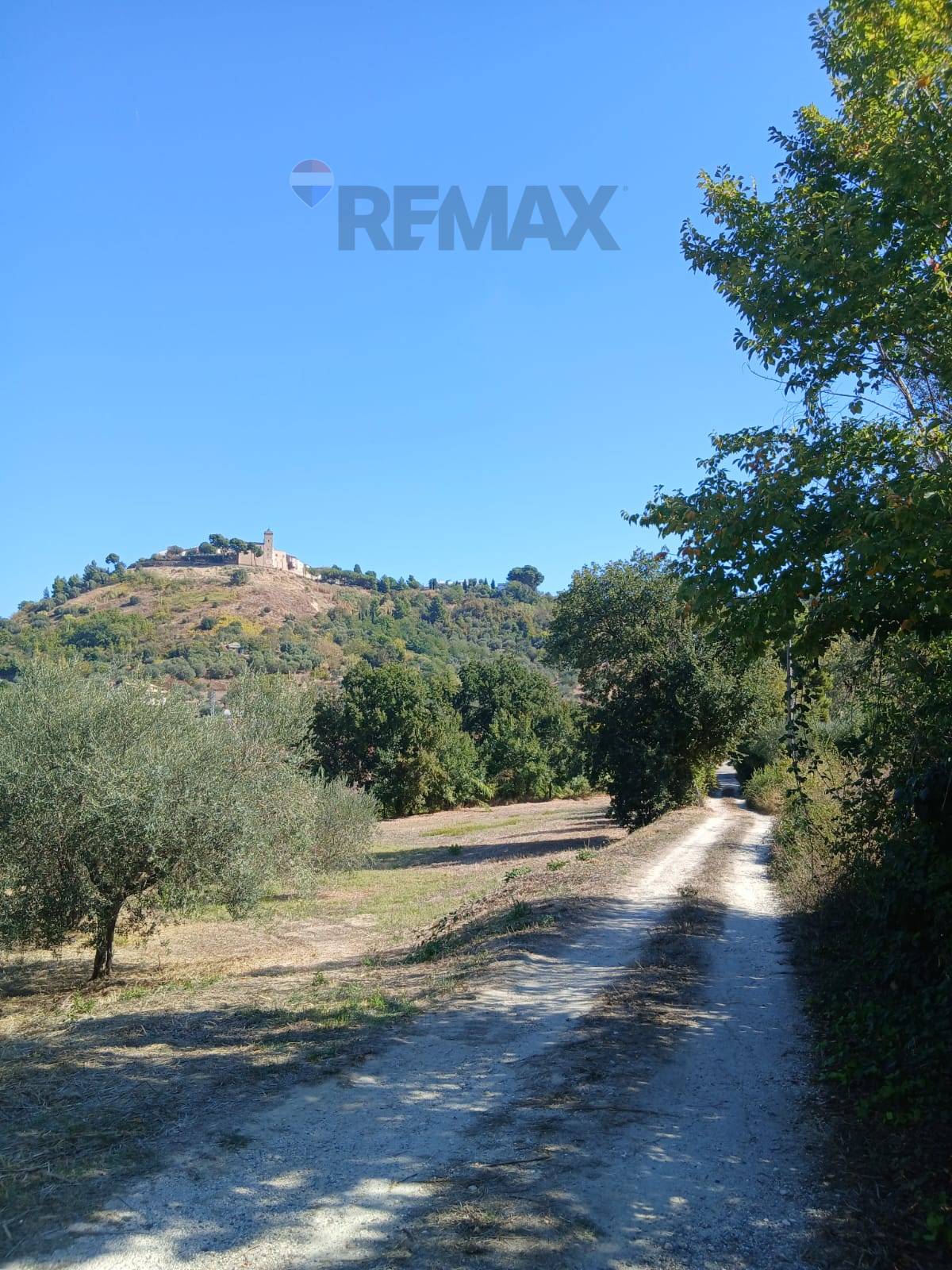Rustico/Casale in vendita a Montesilvano - foto 8