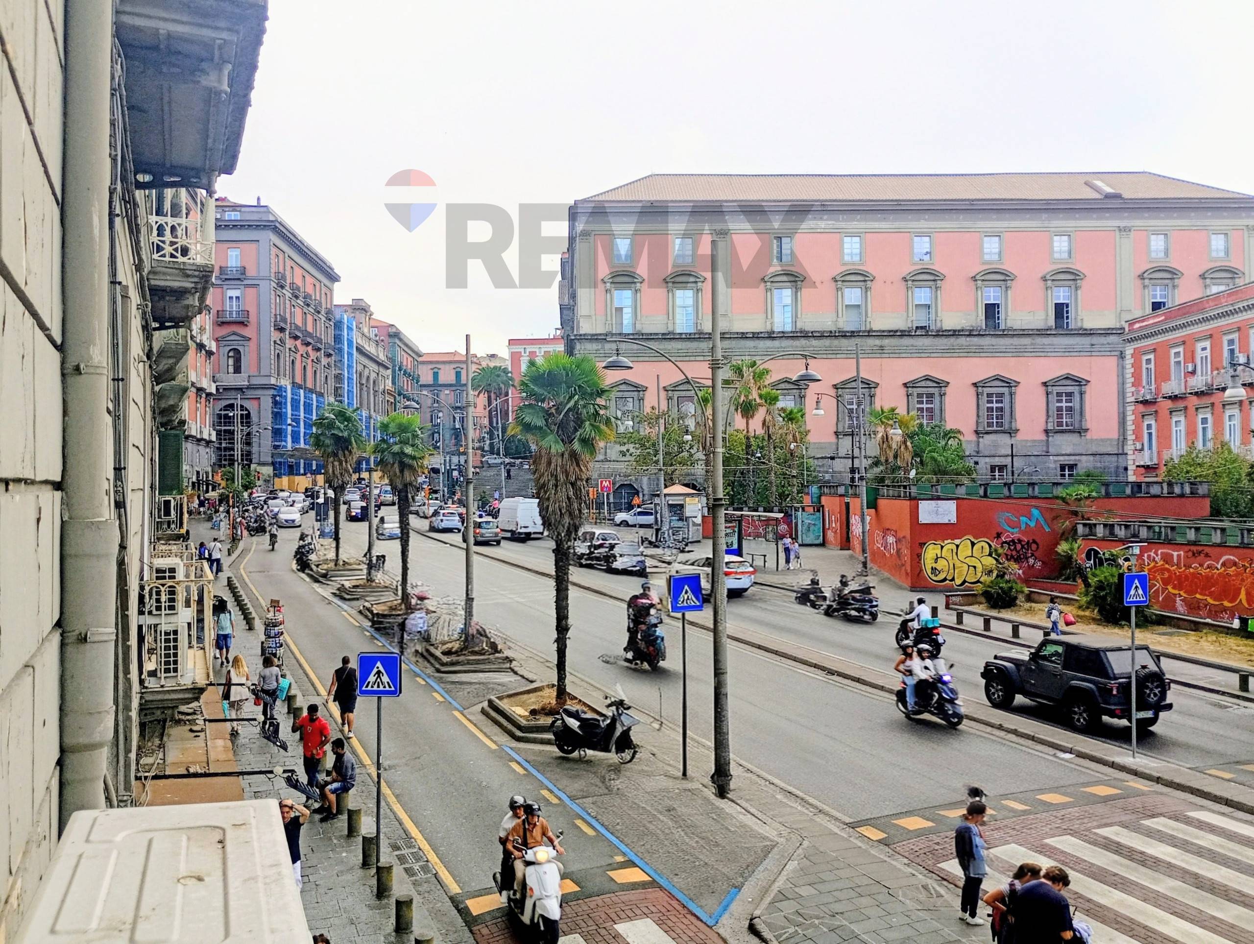 Appartamento in vendita a Napoli, Centro - foto 2
