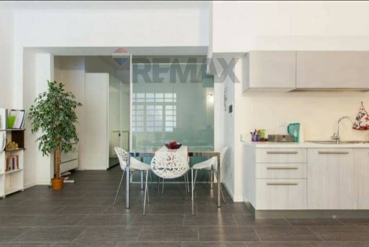 Appartamento in vendita a Milano, Porta Vi... - foto 2