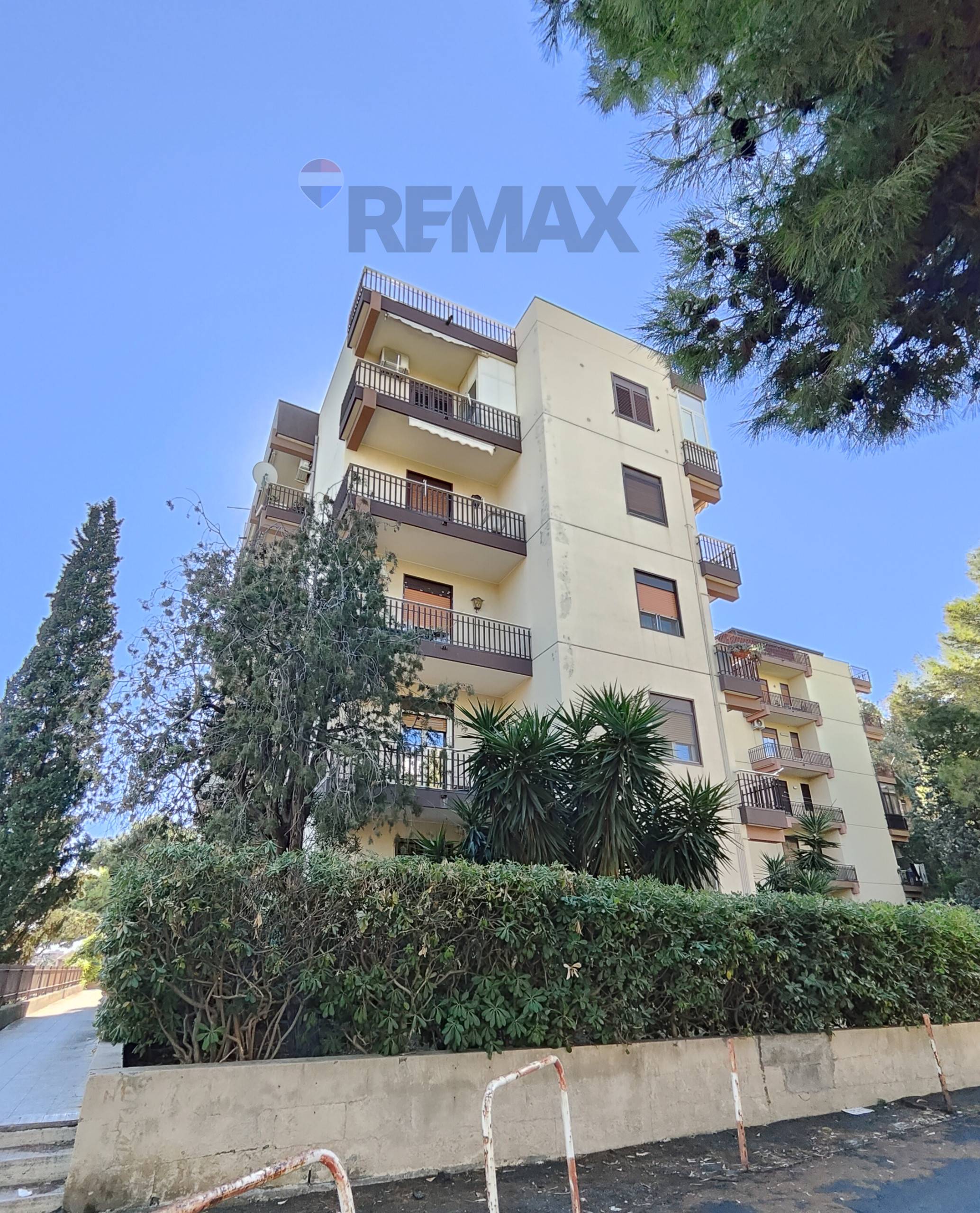Trilocale in Vendita a Catania, 145'000&euro;, 90 m²