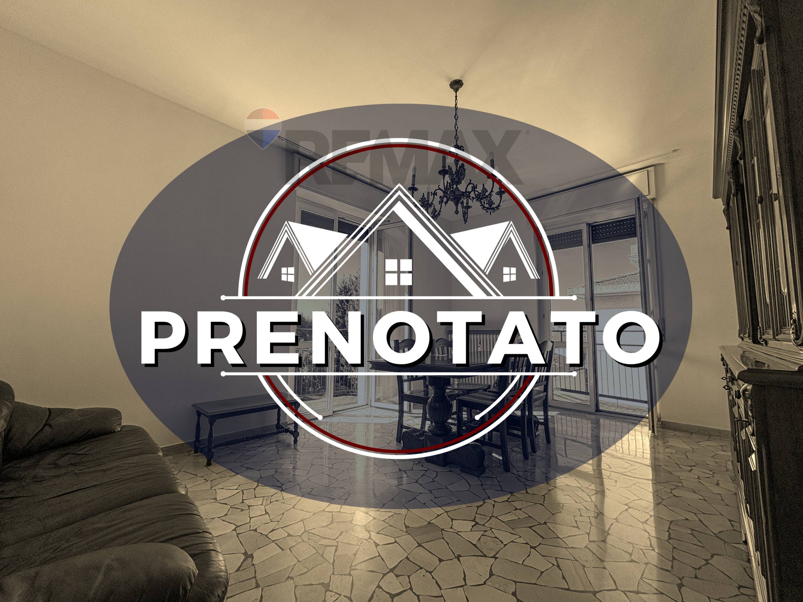 Trilocale in Vendita a Varese, 85'000&euro;, 98 m²
