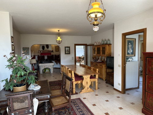 Villetta bifamiliare in vendita