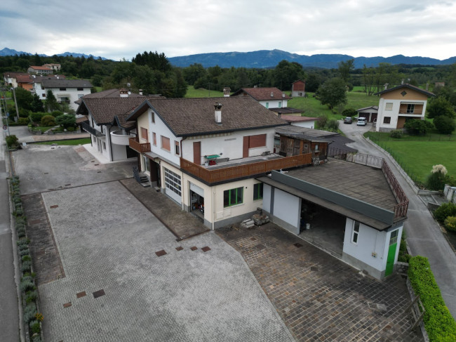 Casa Indipendente in vendita