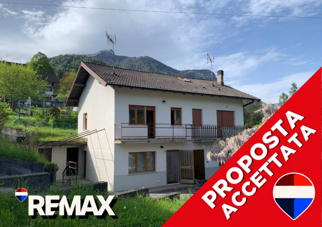 Porzione di casa in vendita