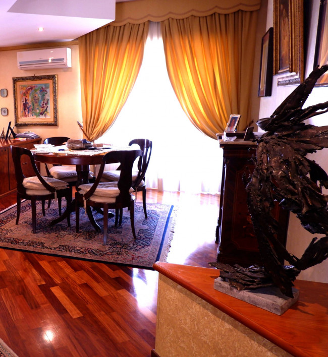 Appartamento in Vendita