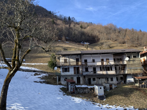 Porzione di casa in vendita