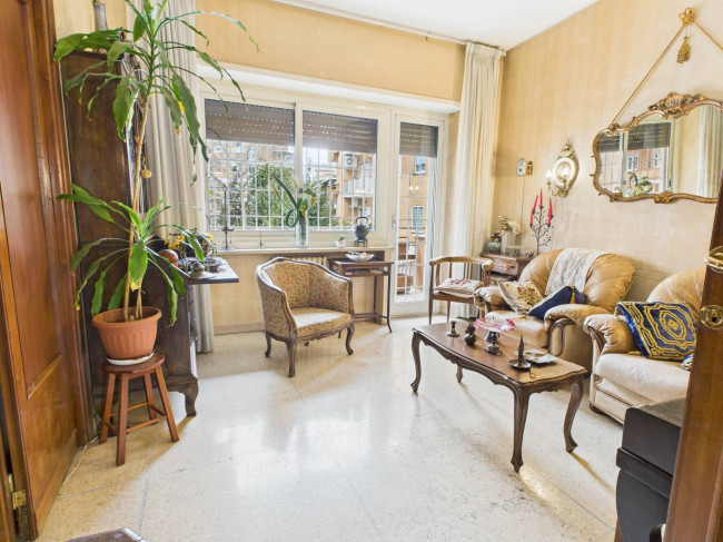 Appartamento in Vendita