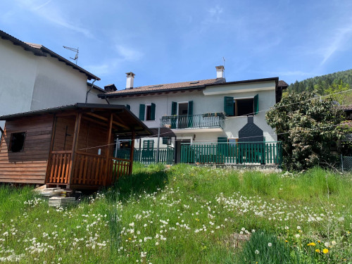 Casa Indipendente in vendita