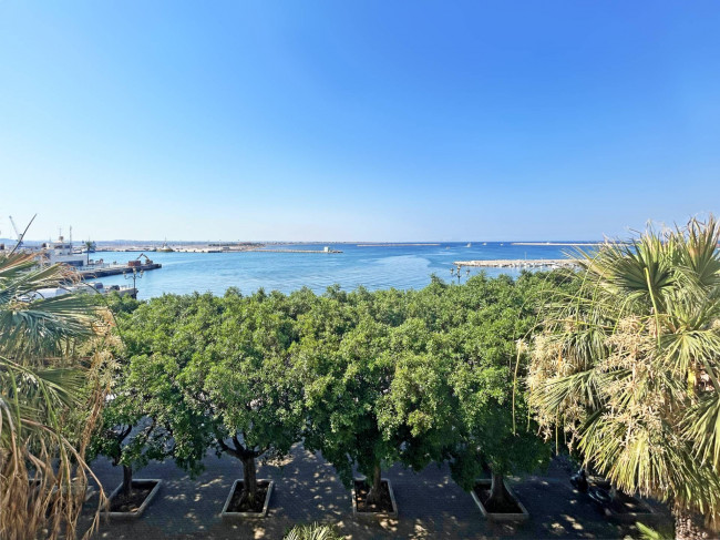 Appartamento in vendita