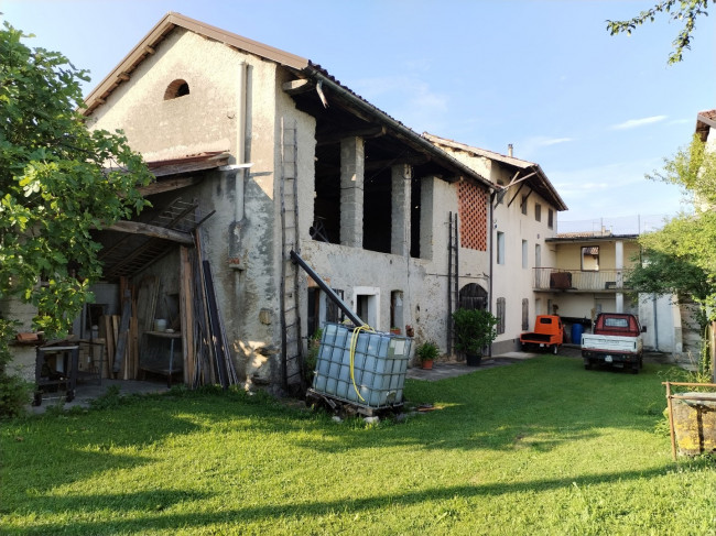 Casa Indipendente in vendita