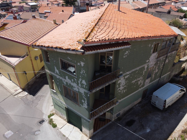 Casa Indipendente in Vendita