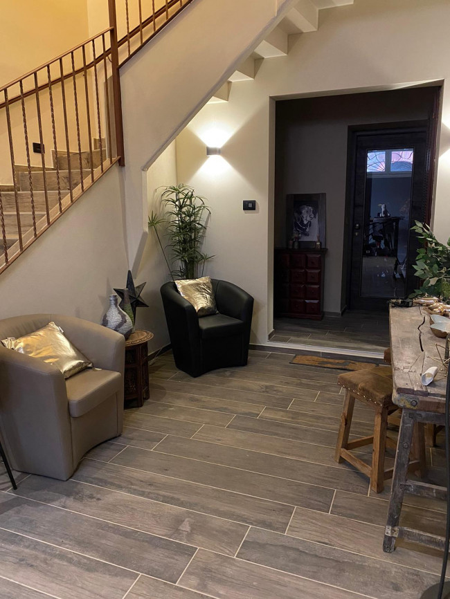 Casa Semindipendente in Vendita