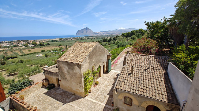 Cascina/Casale in vendita