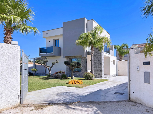 Villa singola in vendita