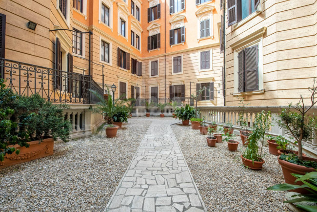 Appartamento in vendita