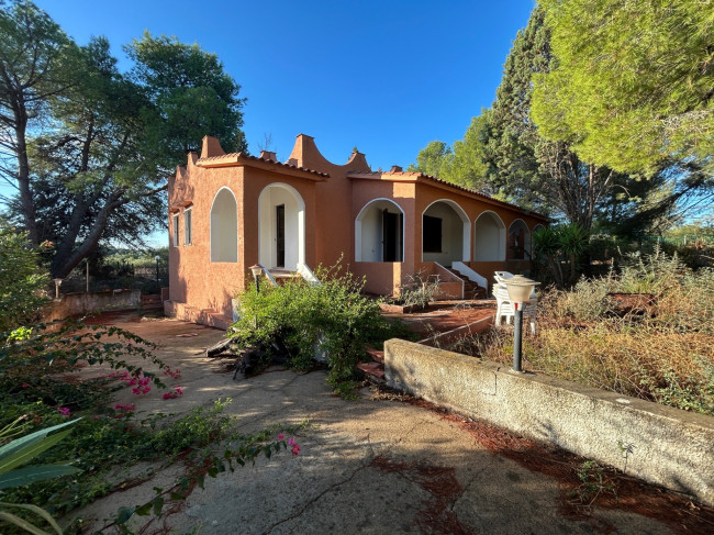 Villetta bifamiliare in Vendita