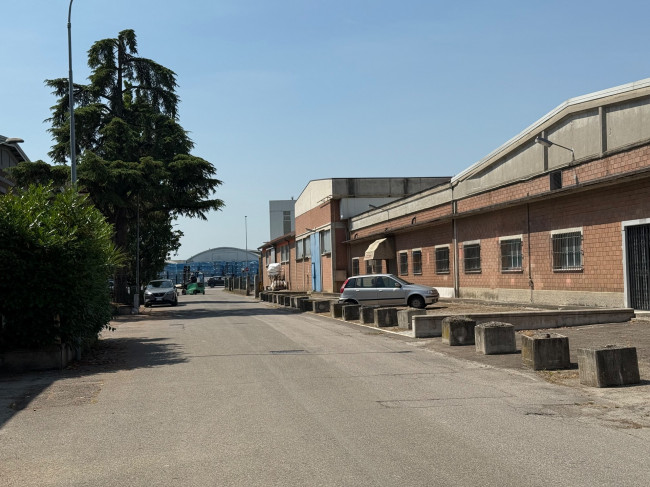 Capannone Industriale