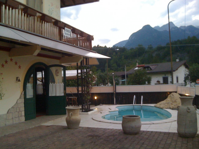 Casa Indipendente in vendita