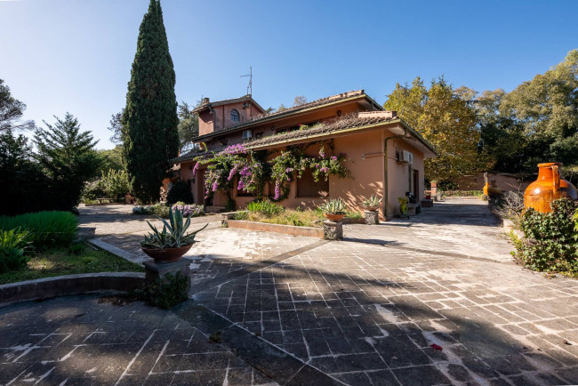 Villa singola in vendita