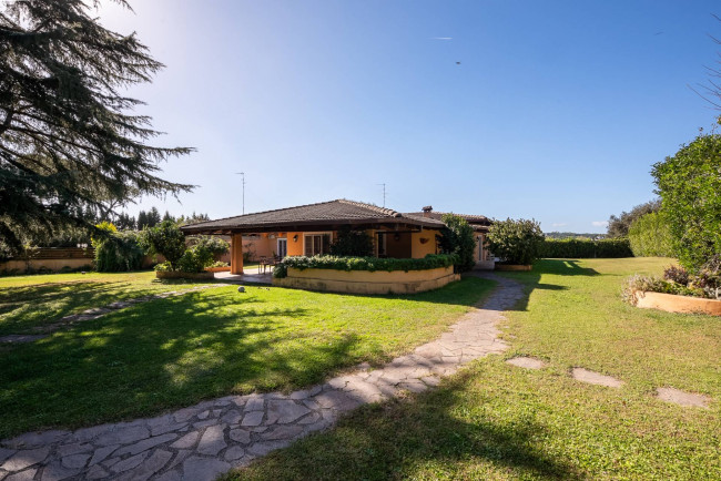 Villa singola in vendita