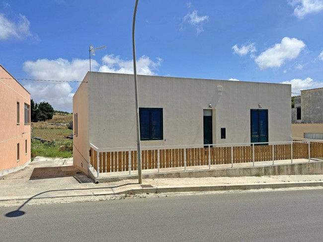 Casa Indipendente in vendita