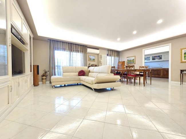 Appartamento in Vendita