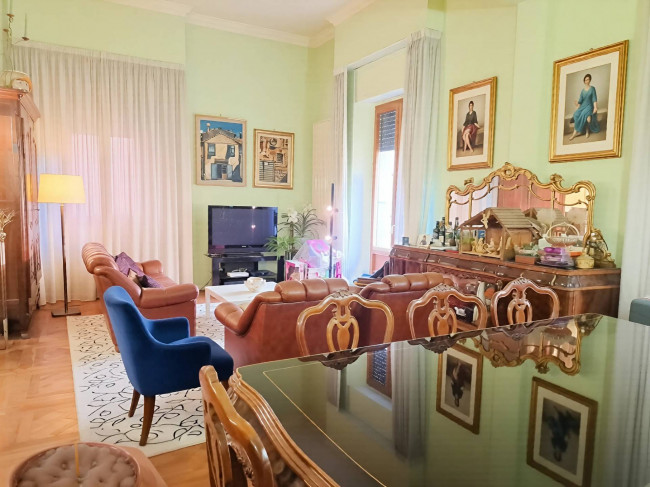 Appartamento in Vendita